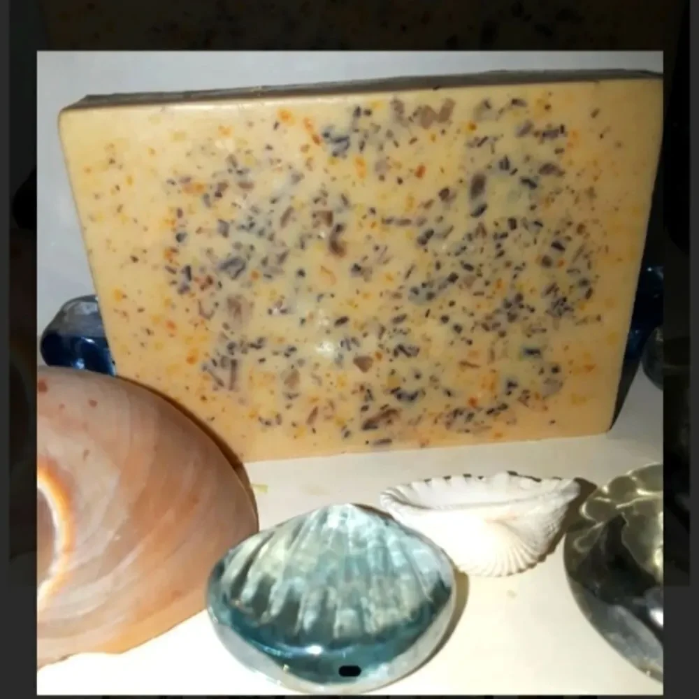 𝅺HAND crafted BERGAMOT & OATS SOAP BAR